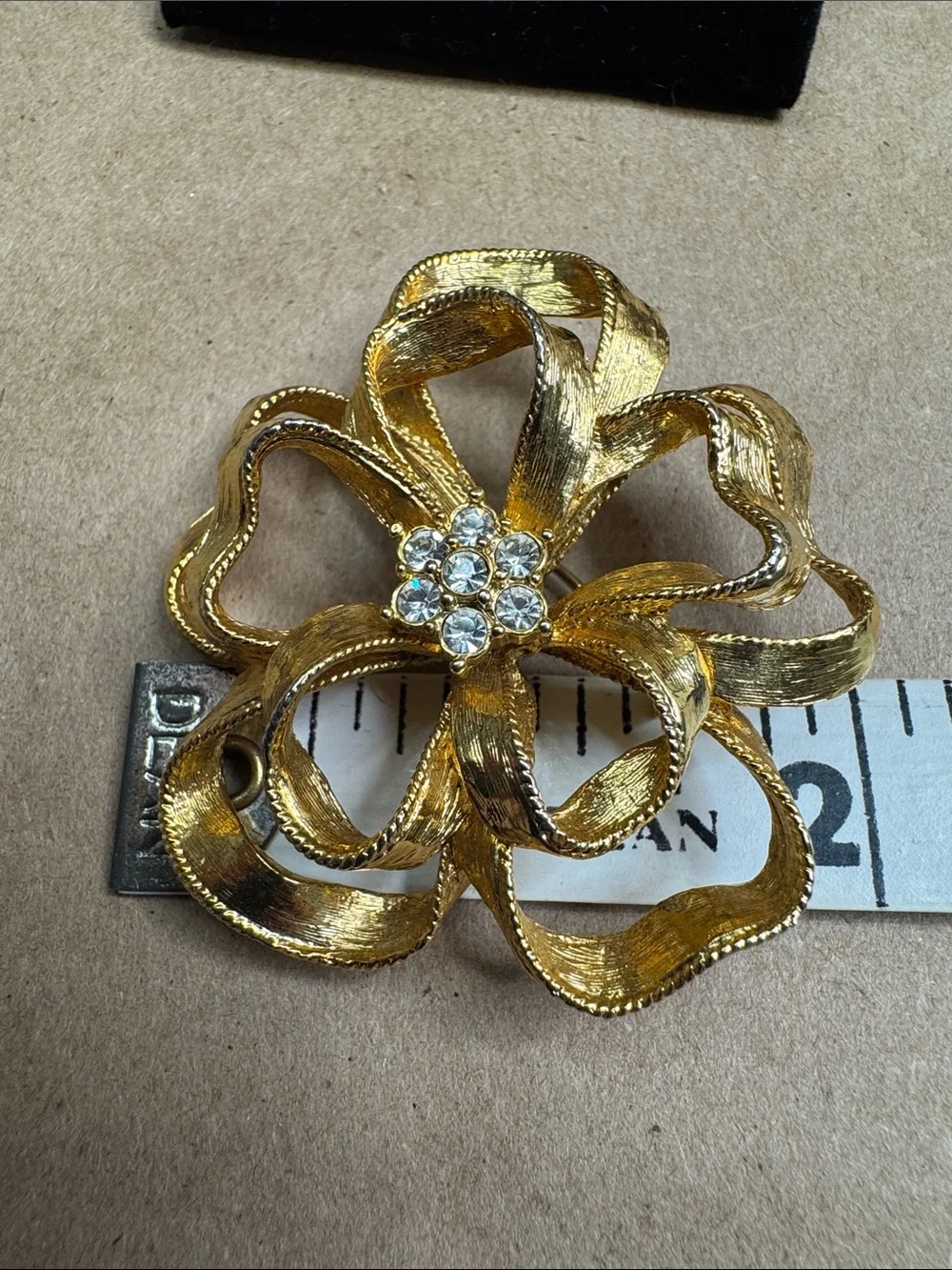 Gold Vintage Flower Brooch with  Crystal Gem Center - Women Jewelry